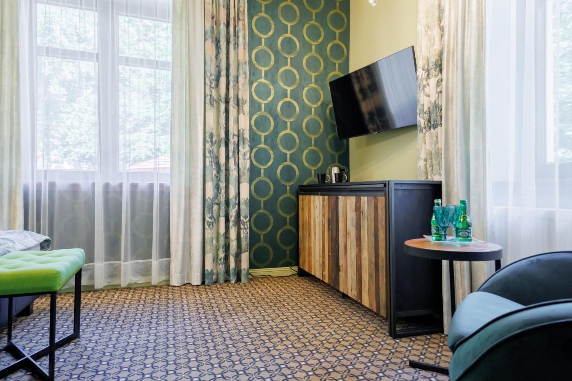 Dwor Prezydencki Boutique Hotel & Spa Zglobice Exterior photo